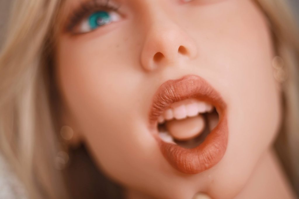 imgi 70 DD 158 blonde 24 1